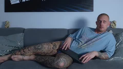 Snapshot of calvinhunt69 chatting on February 26, 9:37 pm Calvin online show from February 26, 9:37 pm