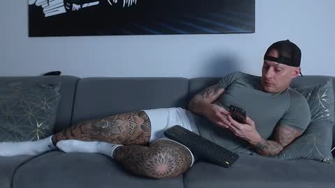 Snapshot of calvinhunt69 chatting on March 4, 8:38 pm Calvin online show from March 4, 8:38 pm