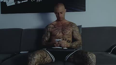 Snapshot of calvinhunt69 chatting on September 9, 1:21 pm Calvin online show from September 9, 1:21 pm