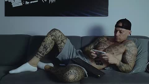 Snapshot of calvinhunt69 chatting on September 16, 8:54 pm Calvin online show from September 16, 8:54 pm