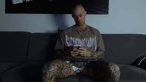 Snapshot of calvinhunt69 chatting on September 29, 9:08 pm Calvin online show from September 29, 9:08 pm