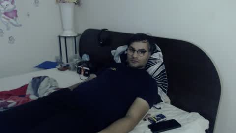 Calvinjohnlad online show from November 24, 6:29 pm