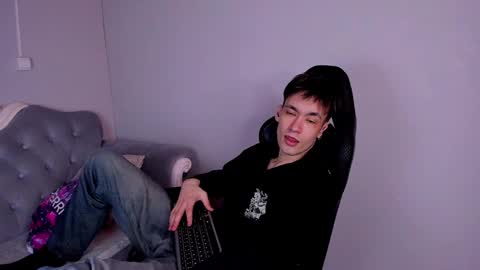 Calvin Owens online show from February 7, 5:31 am