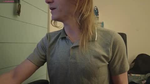 Snapshot of calypsocabal chatting on November 9, 4:11 am Calypso online show from November 9, 4:11 am