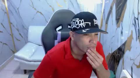 cam_xman online show from February 19, 2:02 pm