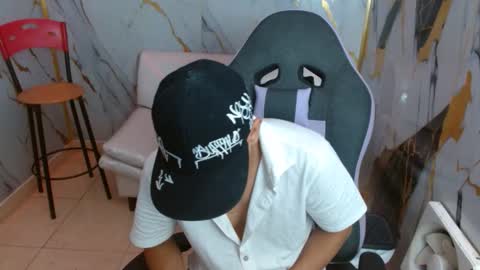 cam_xman online show from February 26, 1:54 pm