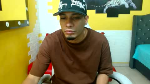 cam_xman online show from June 3, 2:33 pm