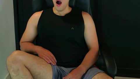 Snapshot of camara110 chatting on January 31, 7:29 pm camara110 online show from January 31, 7:29 pm