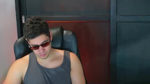 Snapshot of camara110 chatting on September 17, 7:48 pm camara110 online show from September 17, 7:48 pm