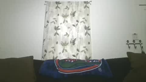 Snapshot of camaro383ci1994 chatting on February 11, 8:31 pm Chillaxin lets talk online show from February 11, 8:31 pm