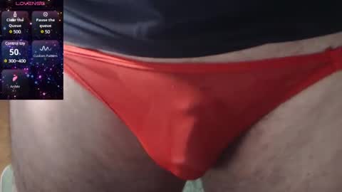 Snapshot of camboy301077 chatting on December 8, 9:02 am steffencamboy online show from December 8, 9:02 am