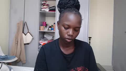 Snapshot of camclit chatting on December 26, 6:52 am Princess online show from December 26, 6:52 am