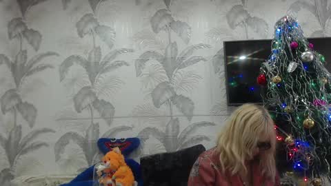 CamDiva1 online show from January 24, 10:32 am