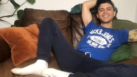 Snapshot of camdoattitude chatting on October 28, 12:30 pm CamDoAttitude online show from October 28, 12:30 pm