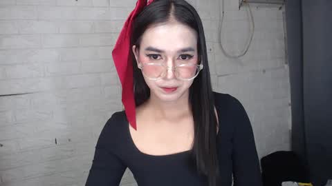 Snapshot of camela_star chatting on February 17, 4:42 am camela_star online show from February 17, 4:42 am