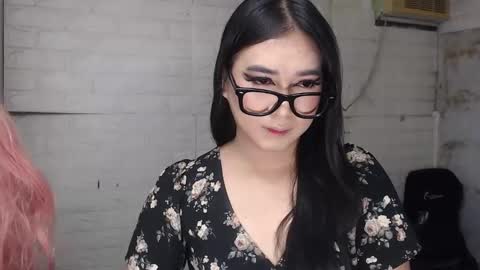Snapshot of camela_star chatting on October 13, 6:41 pm camela_star online show from October 13, 6:41 pm