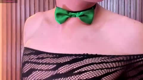 Snapshot of cameron_blake_ chatting on November 5, 3:06 am CAMERON online show from November 5, 3:06 am