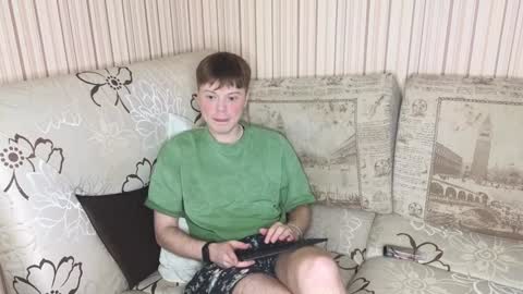 Snapshot of cameron_crowly chatting on January 15, 12:15 pm Cameron online show from January 15, 12:15 pm