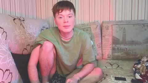 Snapshot of cameron_crowly chatting on January 16, 11:48 am Cameron online show from January 16, 11:48 am