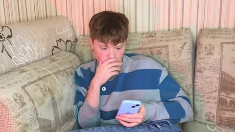 Snapshot of cameron_crowly chatting on January 28, 2:31 pm Cameron online show from January 28, 2:31 pm