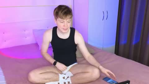 Cameron online show from December 2, 8:52 am