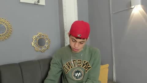 Snapshot of cameron_lux4 chatting on November 19, 1:00 pm CAMERON online show from November 19, 1:00 pm