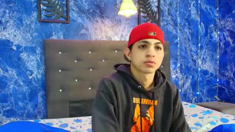 Snapshot of cameron_lux4 chatting on November 26, 1:01 pm CAMERON online show from November 26, 1:01 pm