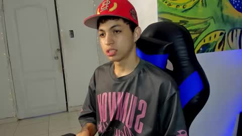 Snapshot of cameron_lux4 chatting on November 29, 1:03 pm CAMERON online show from November 29, 1:03 pm