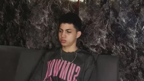 Snapshot of cameron_lux4 chatting on December 16, 12:54 pm CAMERON online show from December 16, 12:54 pm