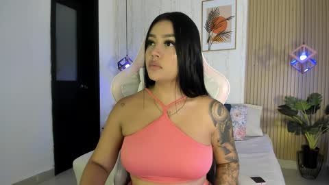 Snapshot of cameroncollinss chatting on November 20, 7:57 pm Cameron online show from November 20, 7:57 pm