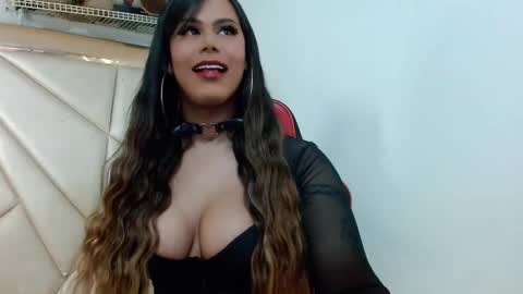 Snapshot of cami624586 chatting on November 6, 7:42 am Cami12 online show from November 6, 7:42 am