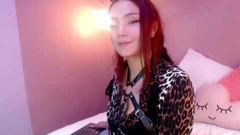 Cami online show from February 19, 7:59 pm