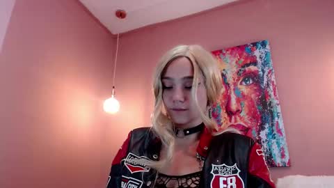 Cami online show from October 4, 9:57 pm
