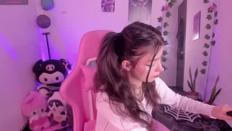 CAMI  online show from October 16, 9:49 pm