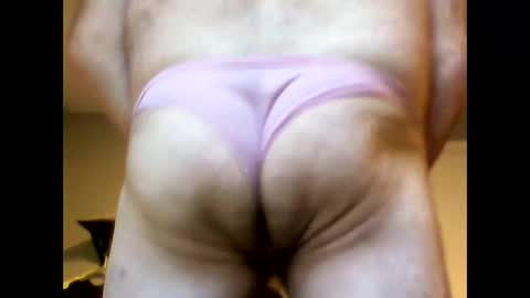 camieltoe online show from October 31, 9:05 pm