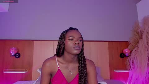 camiestrada online show from January 19, 8:51 pm