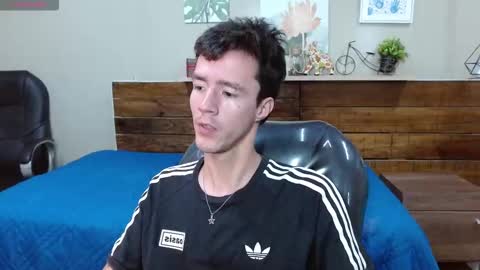 camievan online show from March 3, 2:12 pm