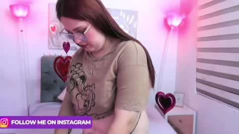 Camila Osorio online show from February 12, 2:24 am