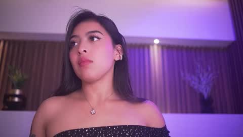 Snapshot of camila_dupont chatting on November 27, 8:05 am Camila online show from November 27, 8:05 am