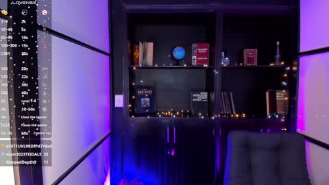 Snapshot of camila_harperr chatting on December 18, 7:58 am C A M I L A online show from December 18, 7:58 am