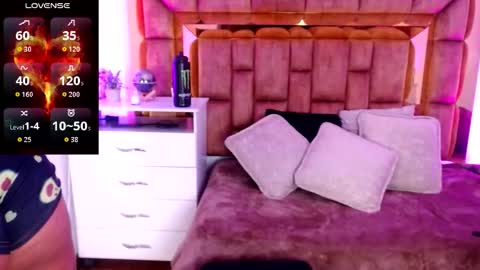 Camila Mishima online show from November 13, 12:04 pm