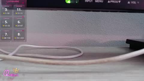 camila_torresss online show from April 12, 5:07 pm