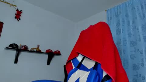 Snapshot of camila_trans19 chatting on October 28, 9:39 pm Camila online show from October 28, 9:39 pm