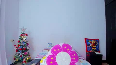 camilaa foxxx online show from December 16, 7:08 pm