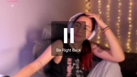 Snapshot of camilaalee chatting on November 8, 4:12 am CAMILAA LEE online show from November 8, 4:12 am