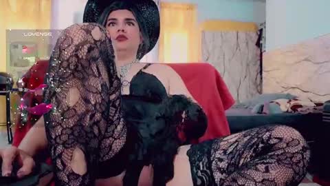 Snapshot of camilacarrington chatting on September 29, 3:39 pm camila online show from September 29, 3:39 pm