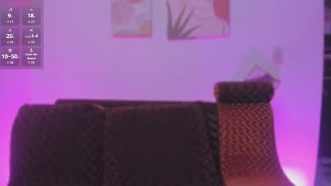 Snapshot of camilafoox7 chatting on October 27, 8:13 pm Camila Foox online show from October 27, 8:13 pm