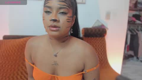 Snapshot of camilafoox7 chatting on October 30, 11:49 pm Camila Foox online show from October 30, 11:49 pm