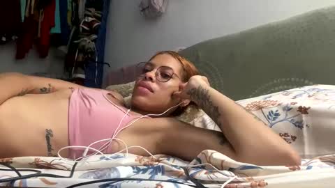 kira online show from September 14, 6:40 pm