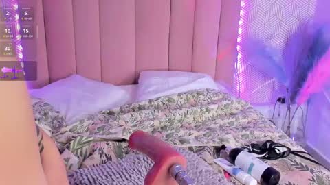 Snapshot of camilarivers chatting on March 5, 3:29 pm Camila online show from March 5, 3:29 pm